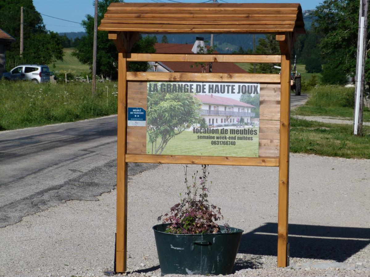 La Grange De Haute-Joux Les Fourgs ภายนอก รูปภาพ